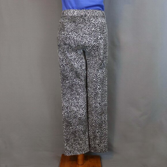 CHANEL 2021 CC Camellia Print Stretch Jeans Size 40 Straight Leg - Picture 7 of 16